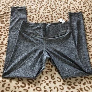 NWT PINK Ultimate Leggings